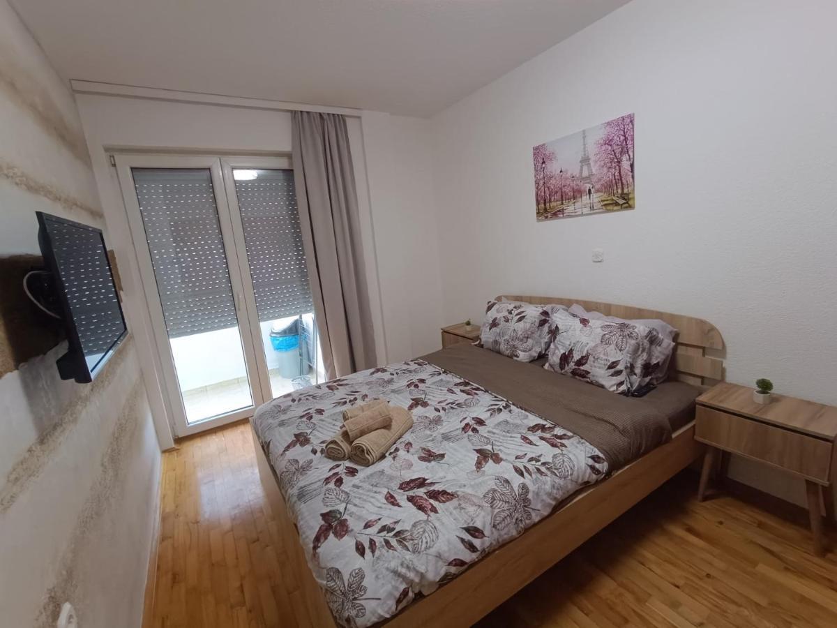 Finesi Apartments 3 オフリド エクステリア 写真
